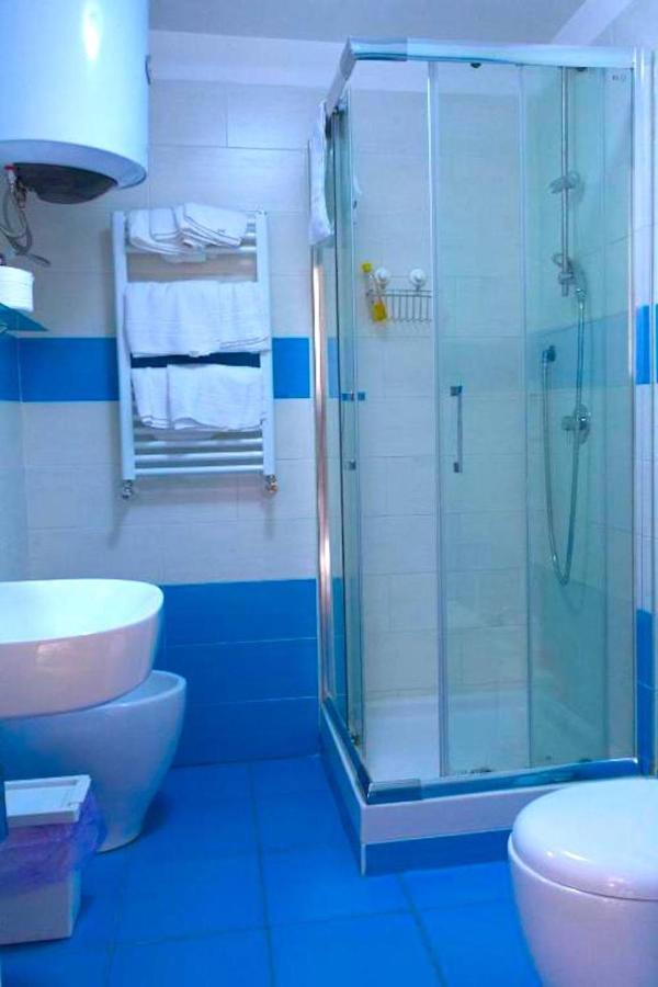 Hotel Around Toledo Neapol Zewnętrze zdjęcie