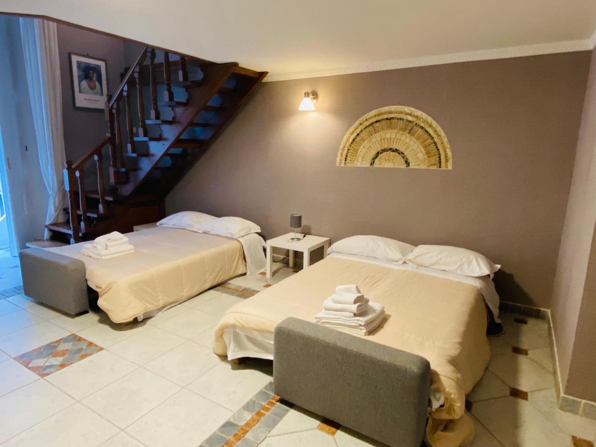 Hotel Around Toledo Neapol Zewnętrze zdjęcie