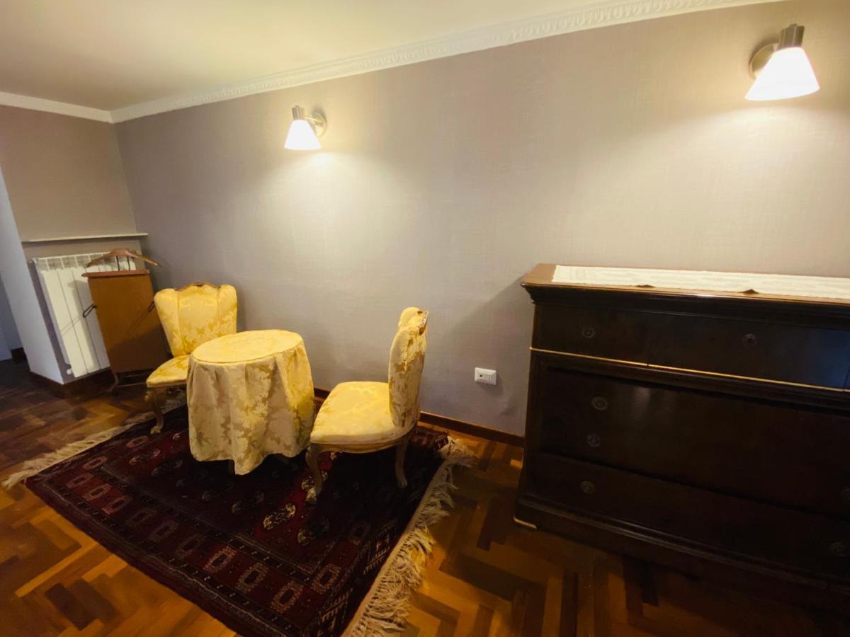 Hotel Around Toledo Neapol Zewnętrze zdjęcie